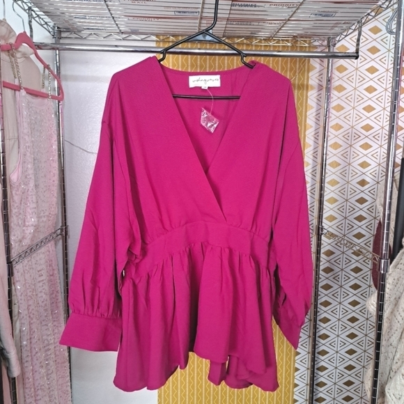 NEW Wishing Waves Boho Blouse in Raspberry 💗 - Picture 2 of 9